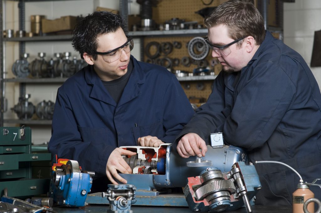 Millwright students at Northern College