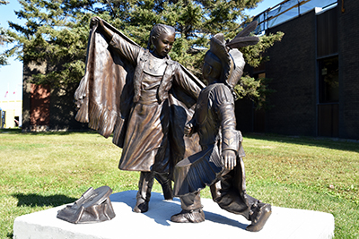 Northern College Unveils Statues in Honour of Truth & Reconciliation